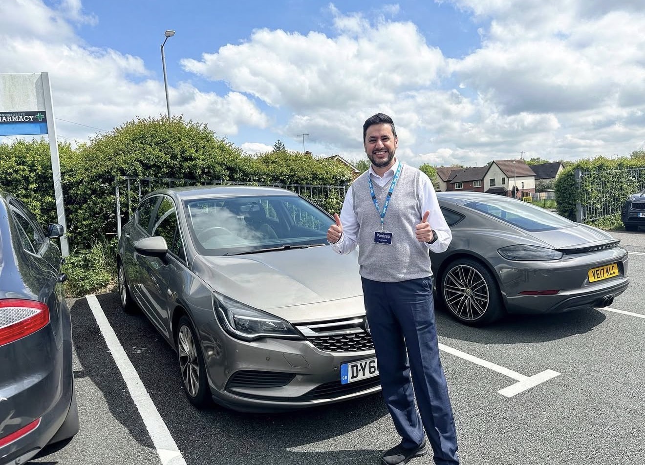 Happy customer, instant payment on collection