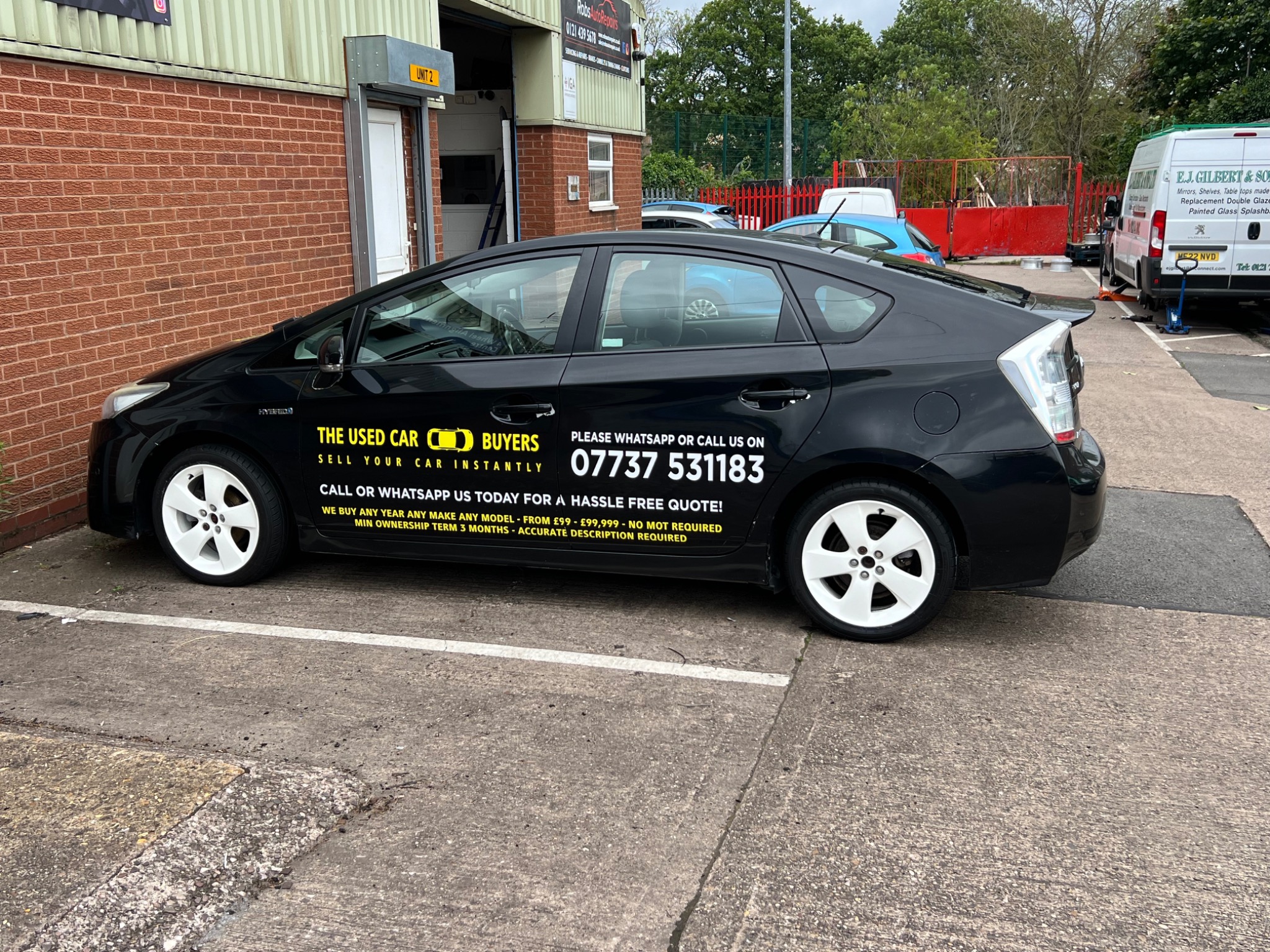 The Used Car Buyers premises